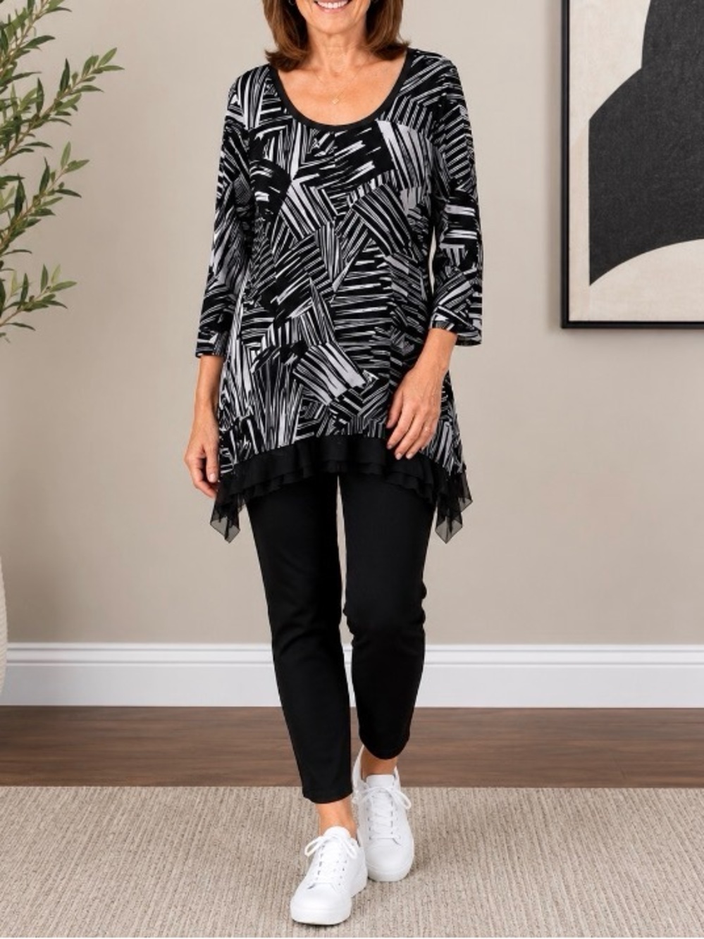 Cable & Gauge Black and White Abstract Tunic
